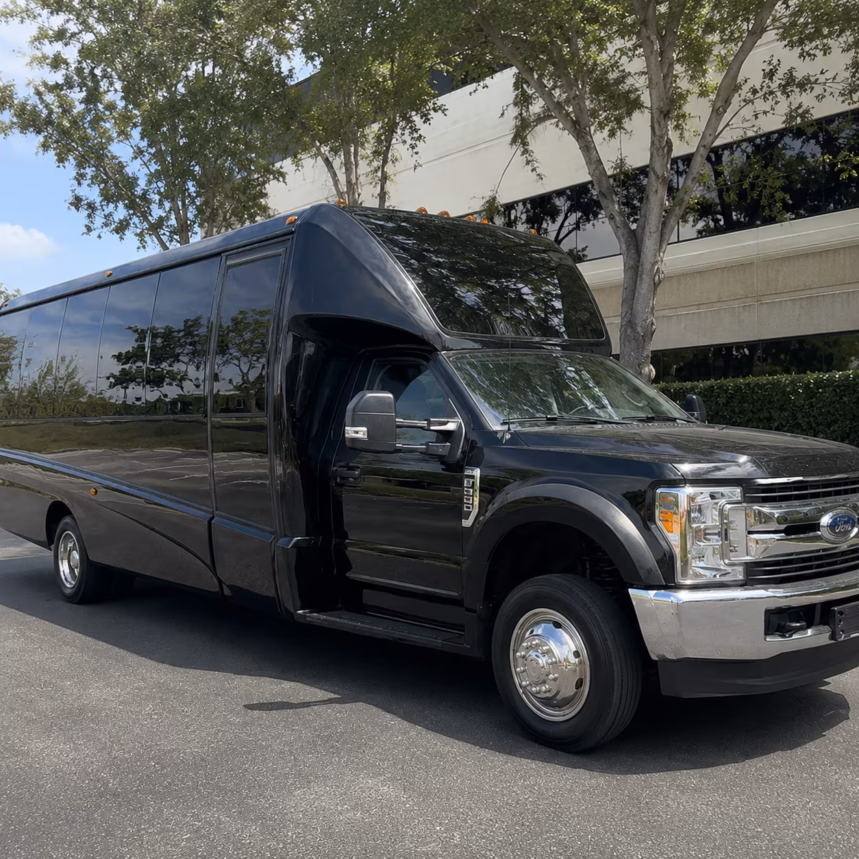 Elk Grove Bachelor & Bachelorette Transportation