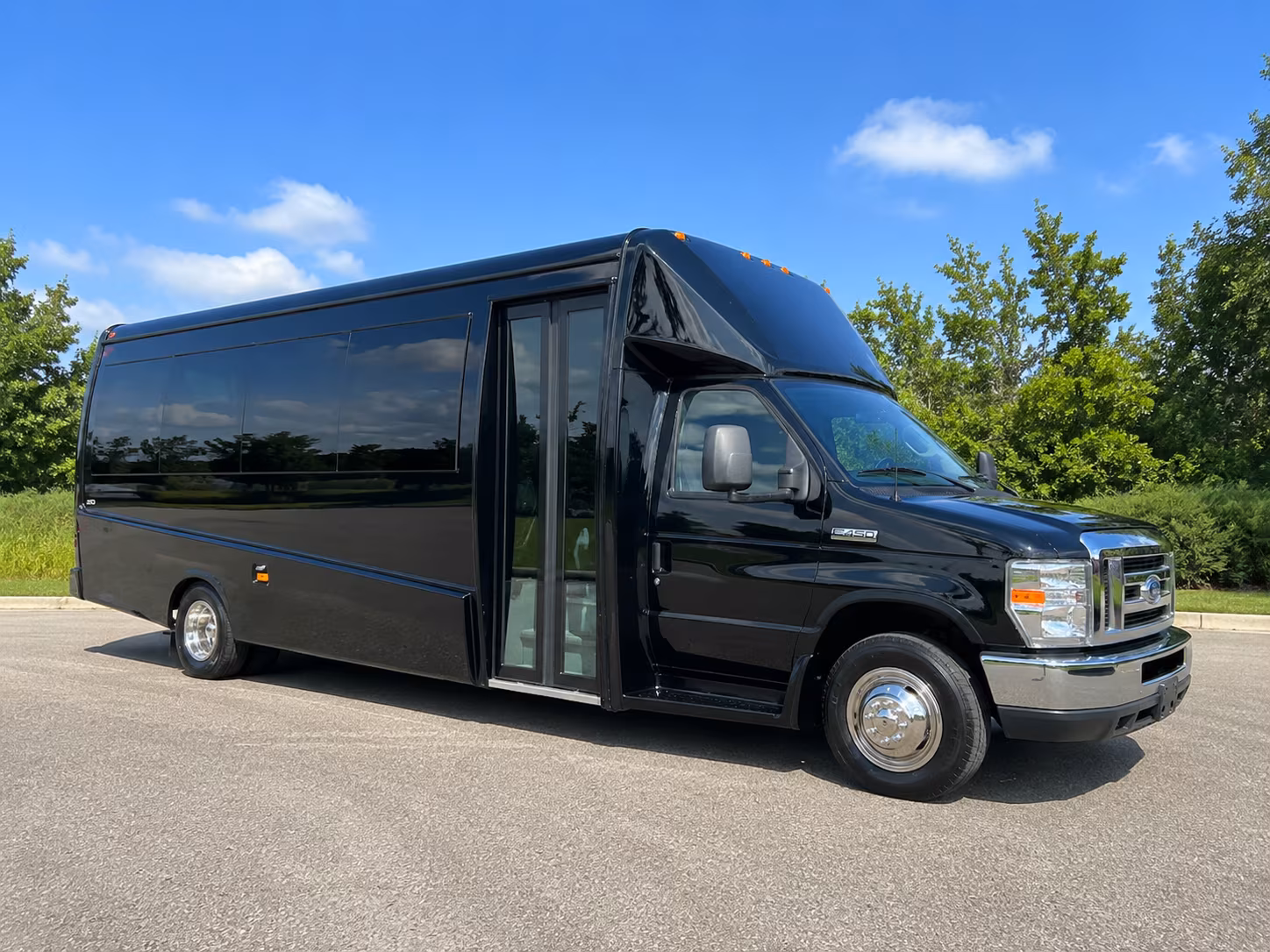 Elk Grove Wedding Transportation & Shuttle Service