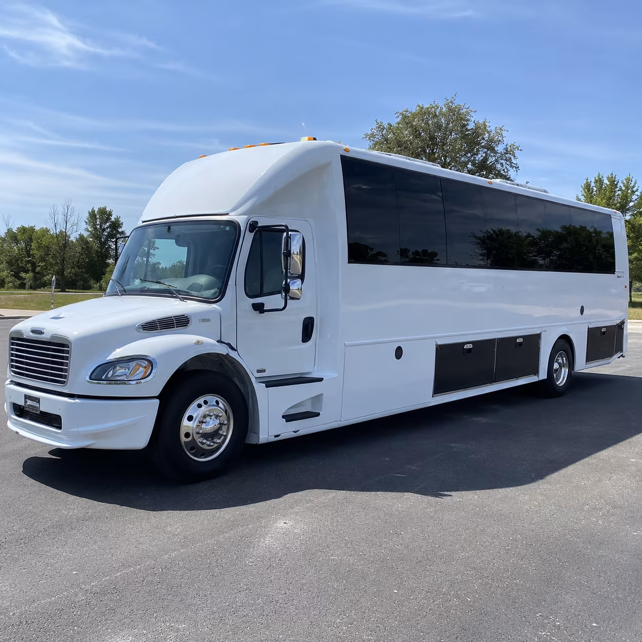 Lincoln Birthday, Sweet 16, & Quinceañera Party Bus Rentals