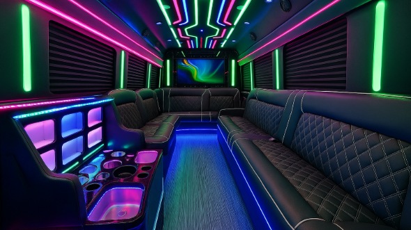 lincoln 20 passenger party bus